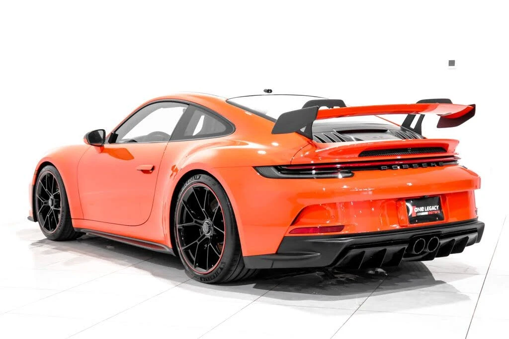 2022 Porsche 992 GT3 - Image 10 of 31
