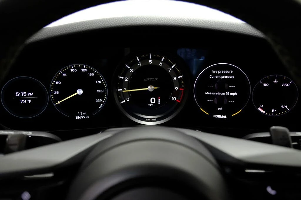 2022 Porsche 992 GT3 - Image 14 of 31