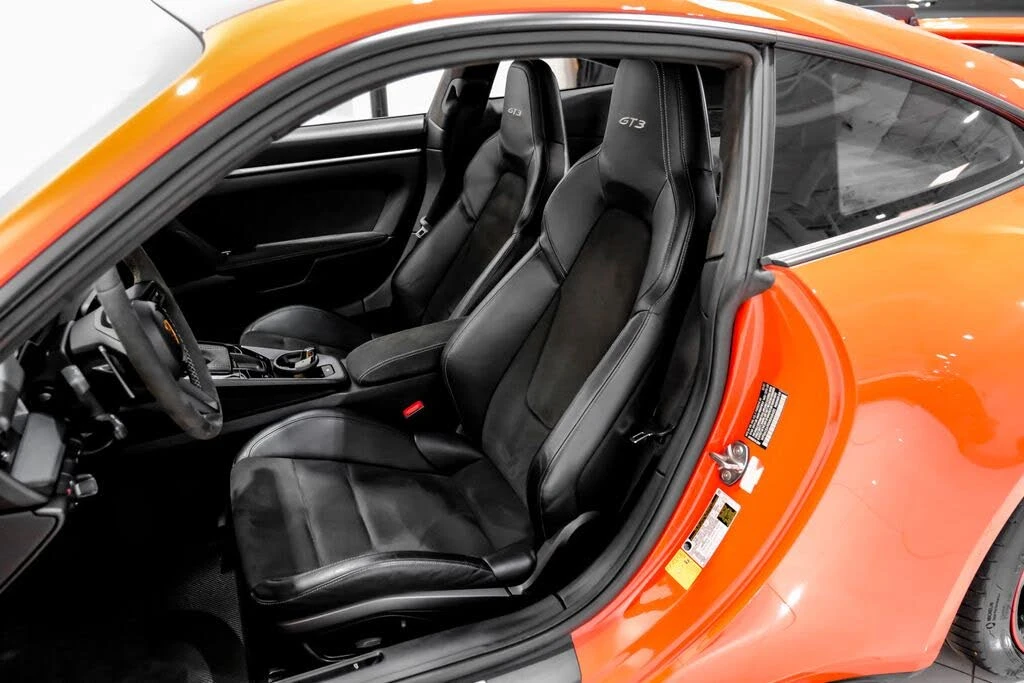 2022 Porsche 992 GT3 - Image 27 of 31
