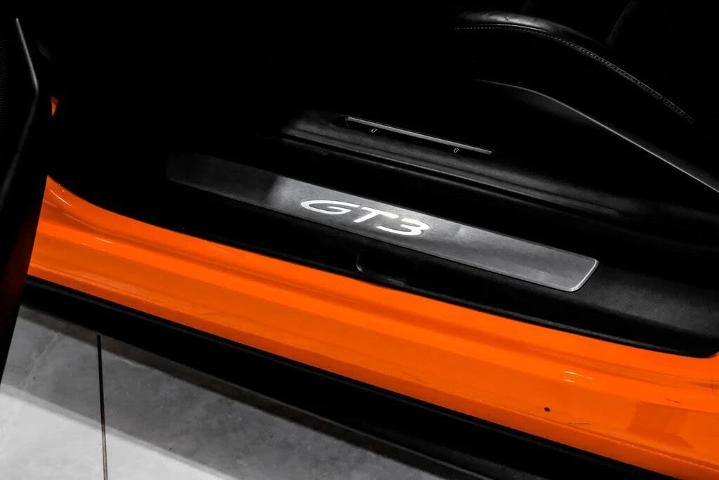 2022 Porsche 992 GT3 - Image 29 of 31