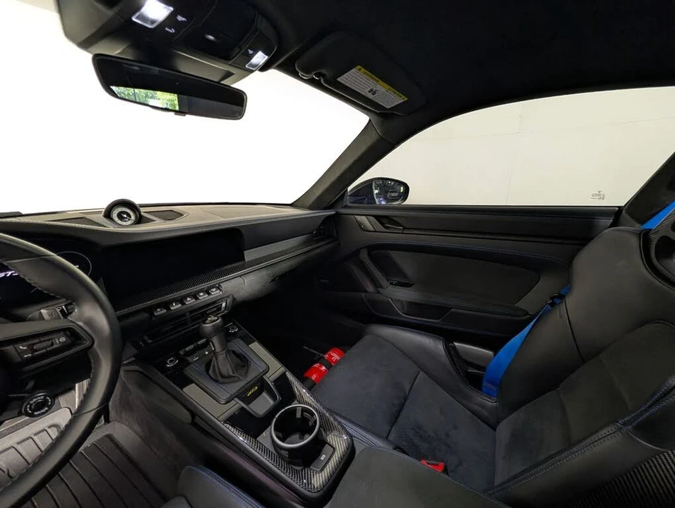 2022 Porsche 992 GT3 - Image 22 of 31