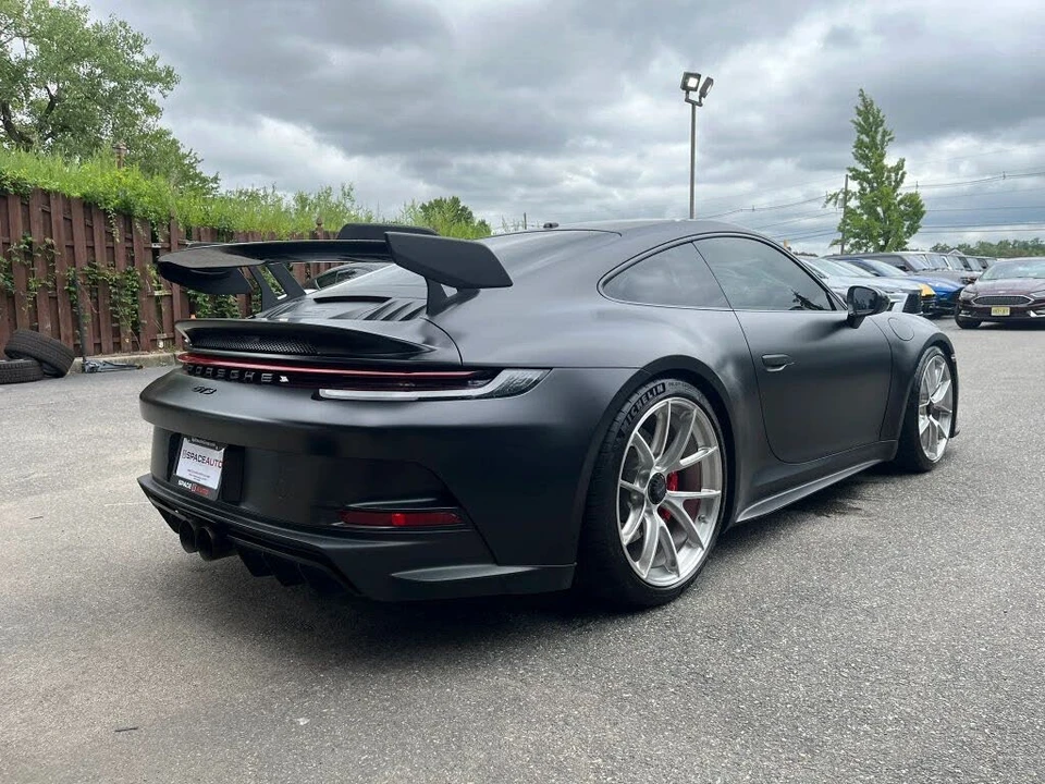 2022 Porsche 992 GT3 - Image 6 of 31
