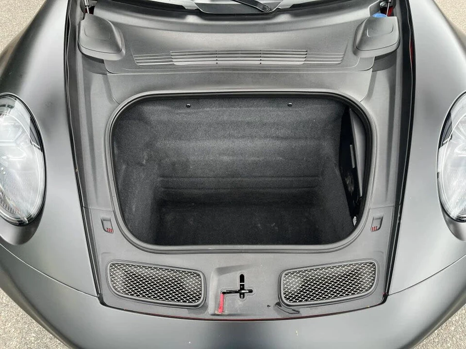 2022 Porsche 992 GT3 - Image 29 of 31