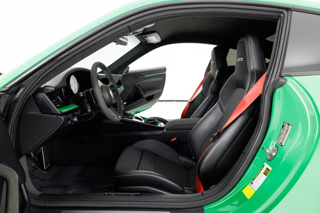 2022 Porsche 992 GT3 - Image 15 of 31
