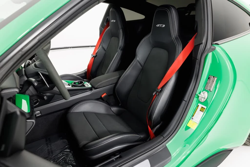 2022 Porsche 992 GT3 - Image 16 of 31