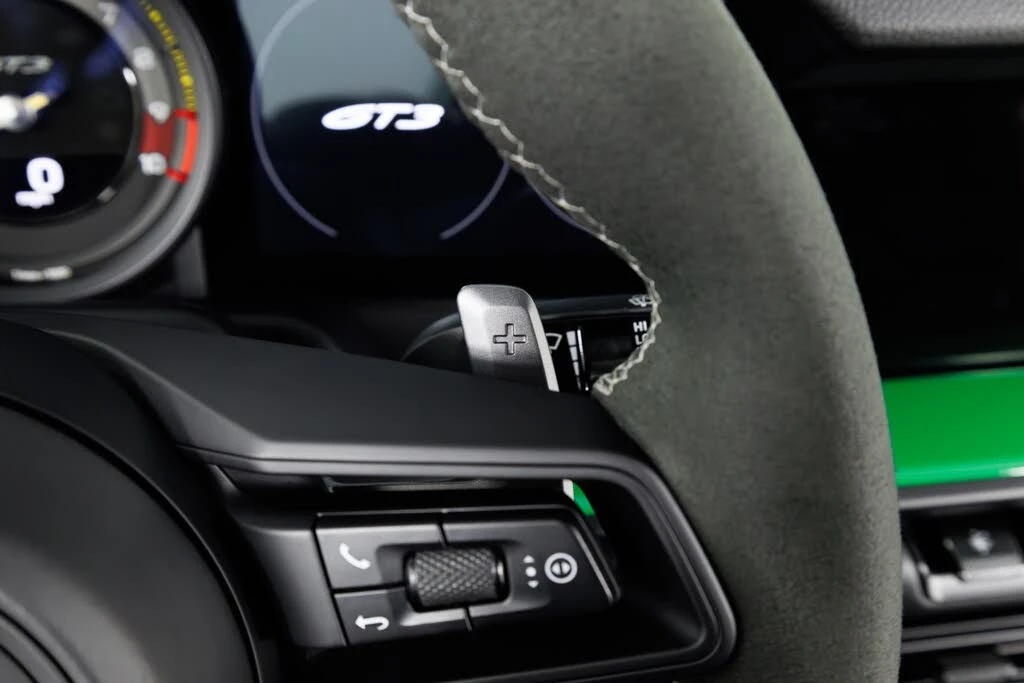 2022 Porsche 992 GT3 - Image 22 of 31