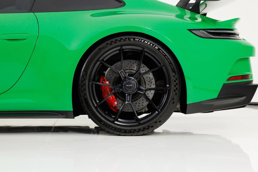 2022 Porsche 992 GT3 - Image 11 of 31