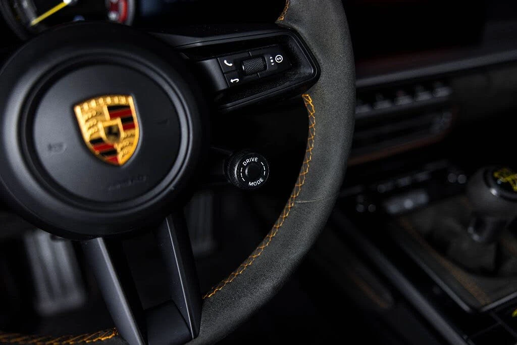 2022 Porsche 992 GT3 - Image 23 of 31