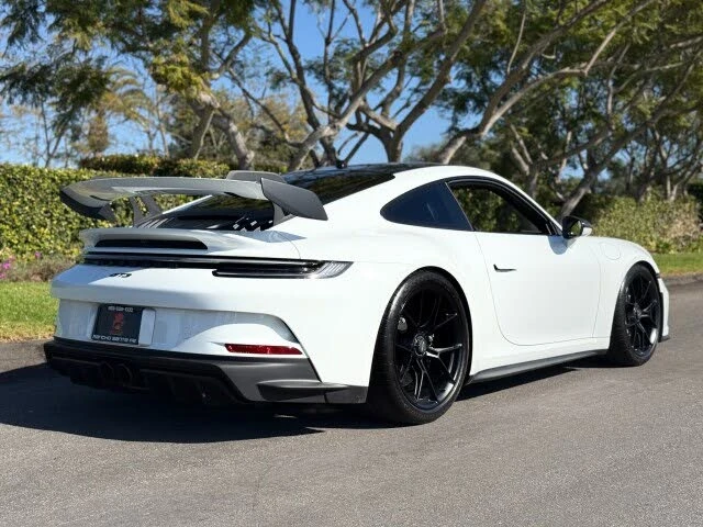 2022 Porsche 992 GT3 - Image 7 of 31