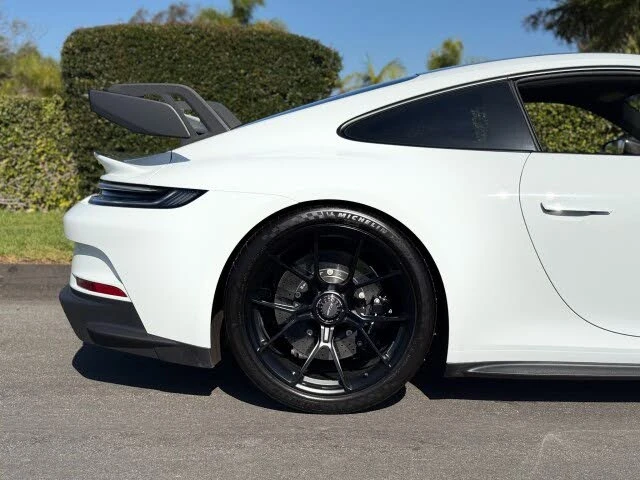 2022 Porsche 992 GT3 - Image 8 of 31