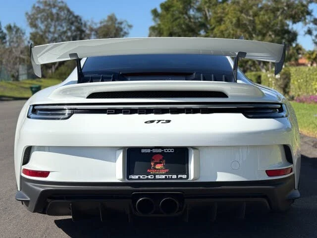 2022 Porsche 992 GT3 - Image 6 of 31