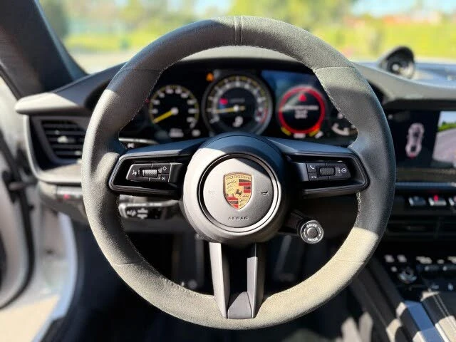 2022 Porsche 992 GT3 - Image 22 of 31