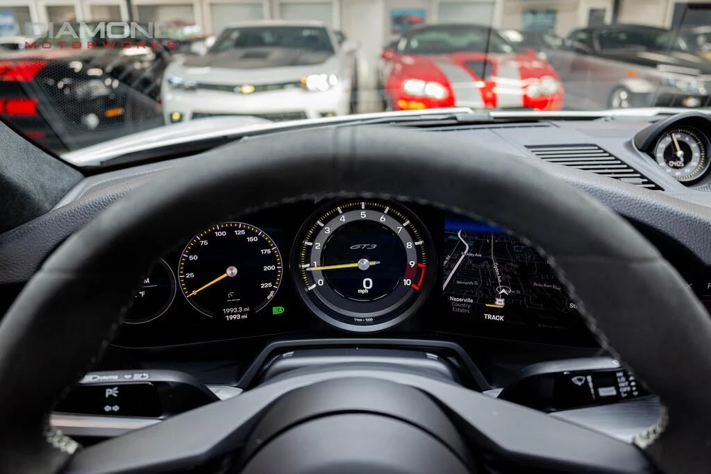 2022 Porsche 992 GT3 - Image 18 of 31