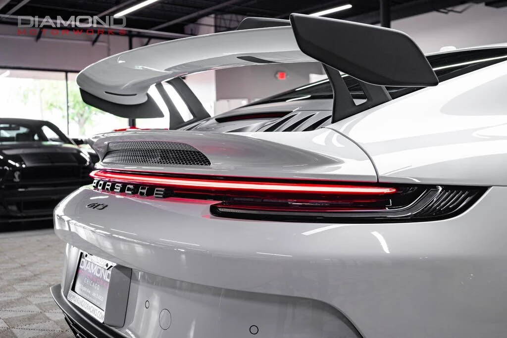2022 Porsche 992 GT3 - Image 24 of 31