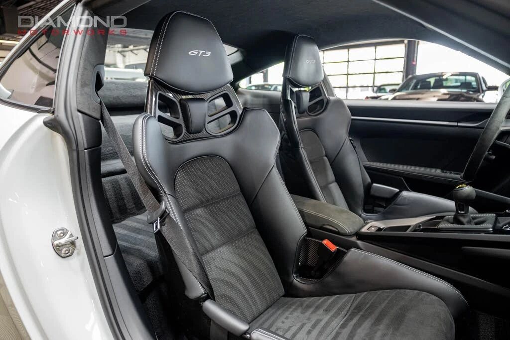 2022 Porsche 992 GT3 - Image 20 of 31