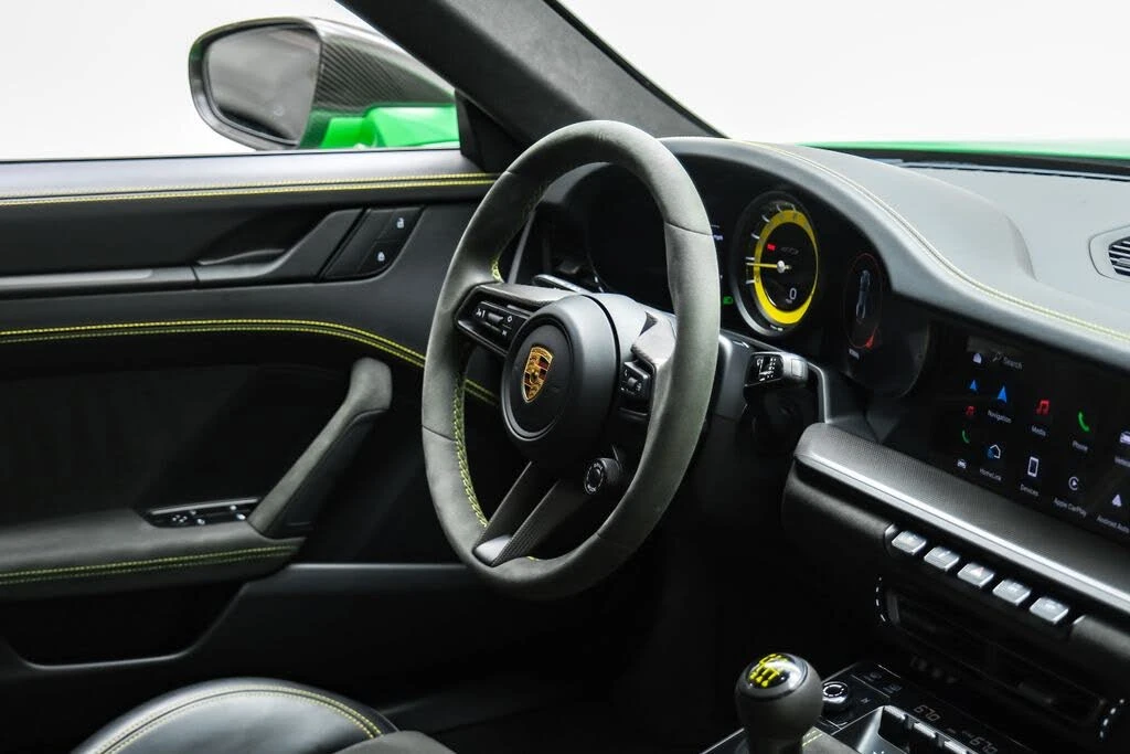 2022 Porsche 992 GT3 - Image 16 of 31