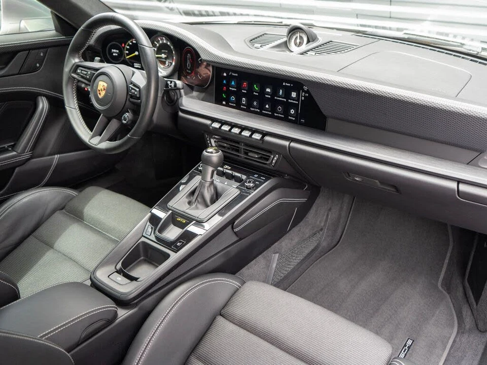 2022 Porsche 992 GT3 - Image 11 of 31