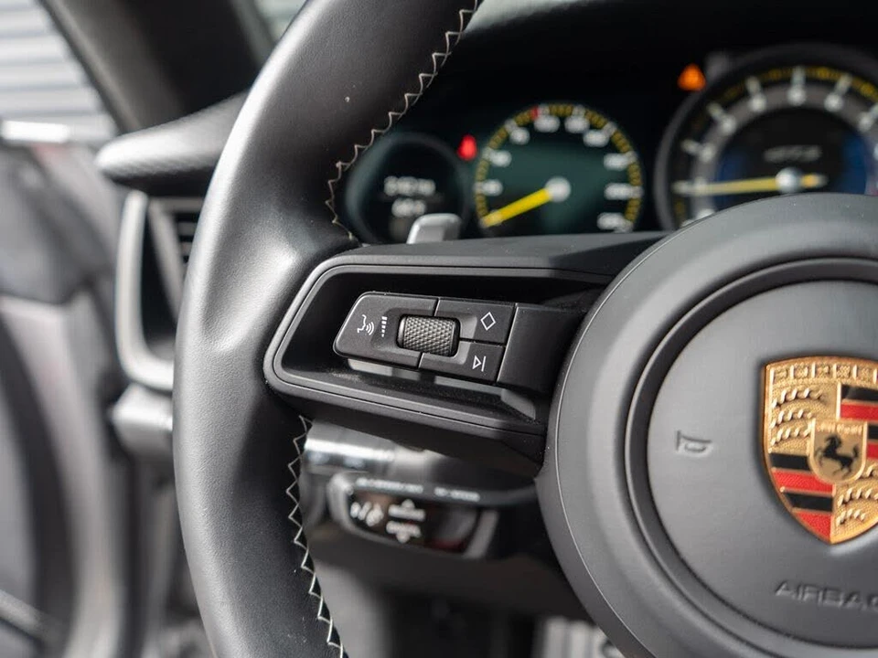 2022 Porsche 992 GT3 - Image 18 of 31