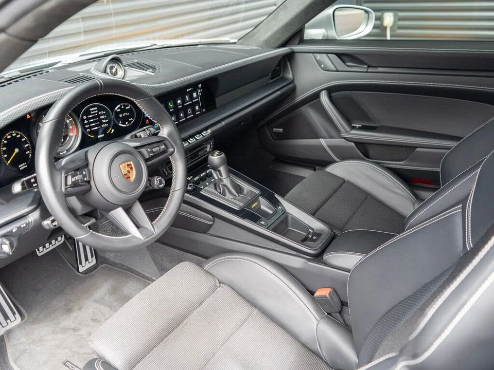 2022 Porsche 992 GT3 - Image 5 of 31
