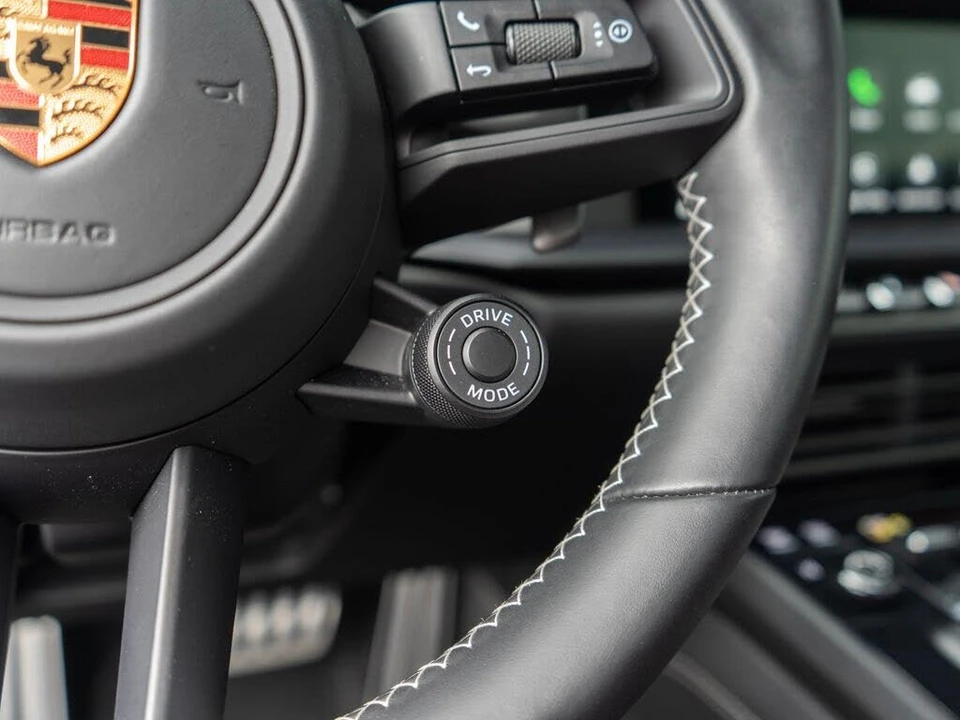 2022 Porsche 992 GT3 - Image 22 of 31