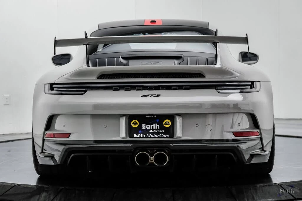 2022 Porsche 992 GT3 - Image 14 of 31