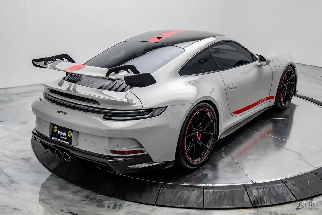 2022 Porsche 992 GT3 - Image 23 of 31
