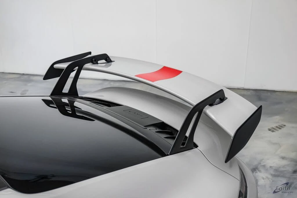 2022 Porsche 992 GT3 - Image 21 of 31