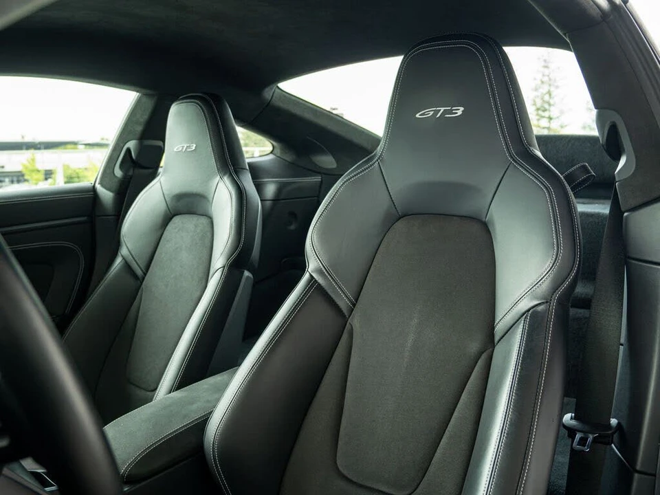 2022 Porsche 992 GT3 - Image 5 of 31
