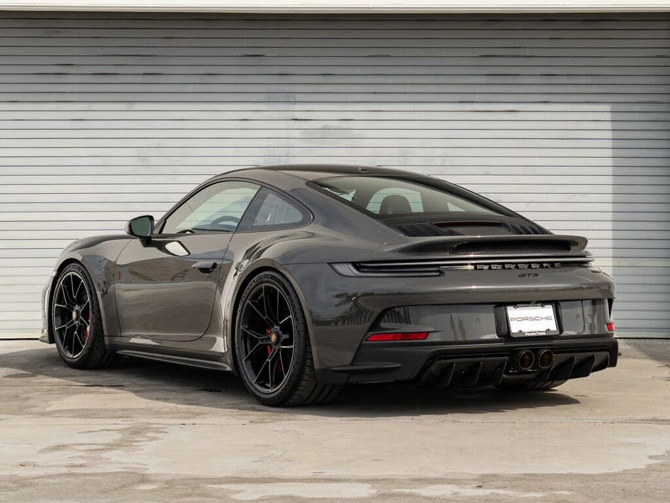 2022 Porsche 992 GT3 - Image 3 of 31