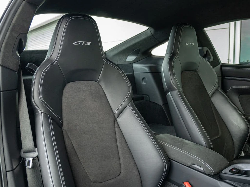 2022 Porsche 992 GT3 - Image 21 of 31