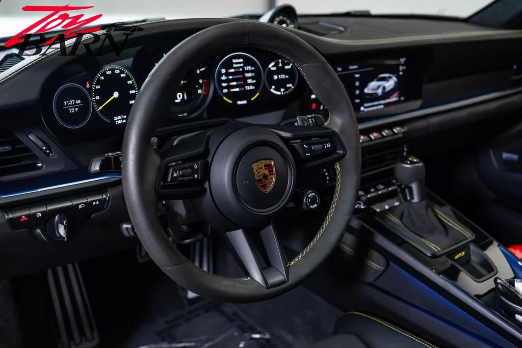 2022 Porsche 992 GT3 - Image 27 of 31