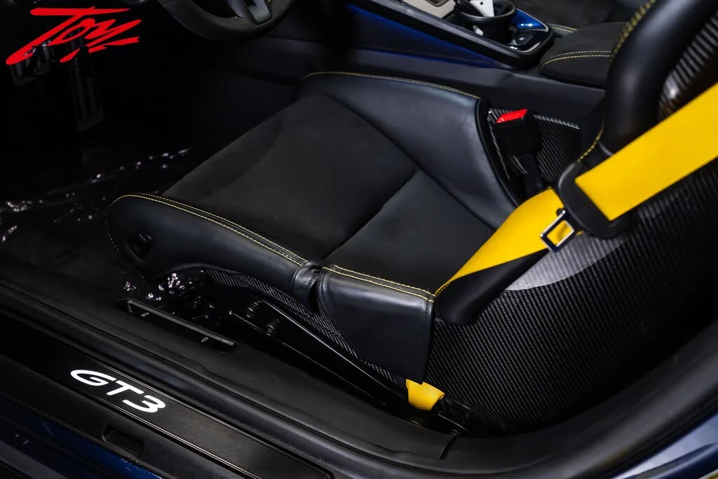2022 Porsche 992 GT3 - Image 25 of 31