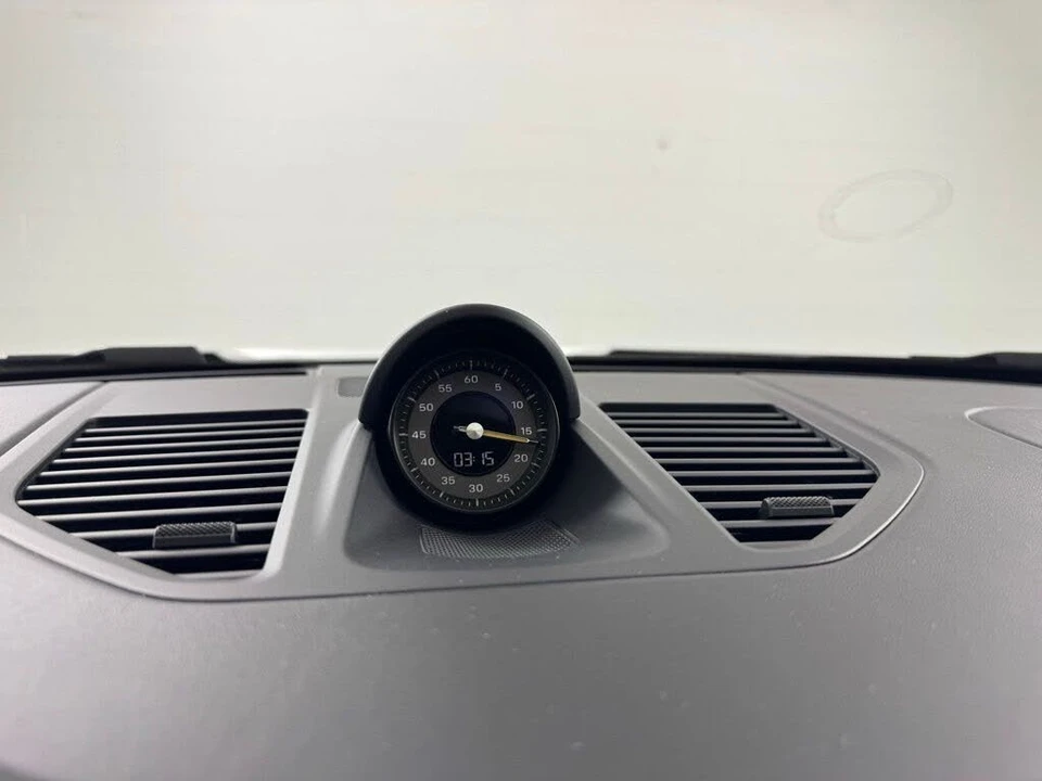 2022 Porsche 992 GT3 - Image 21 of 24
