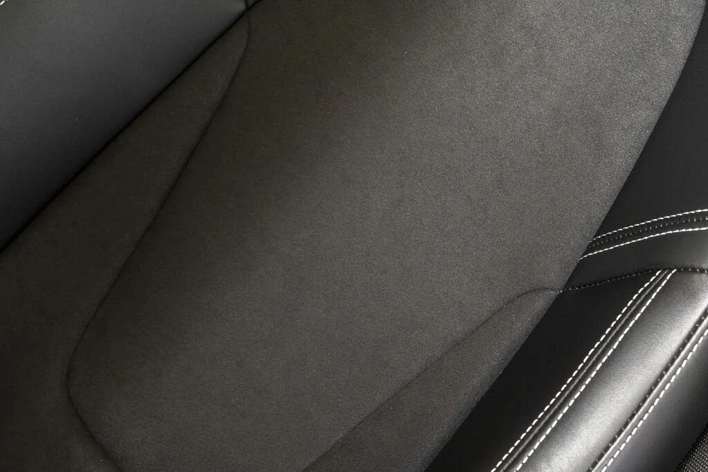 2022 Porsche 992 GT3 - Image 17 of 31