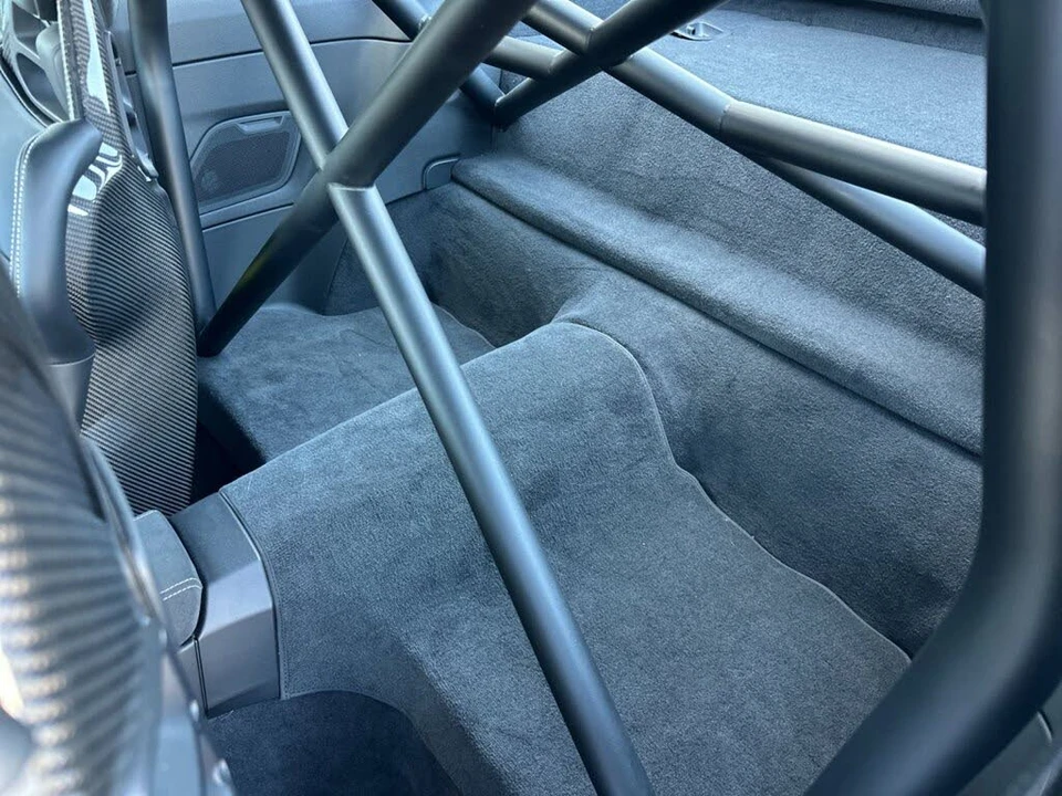 2022 Porsche 992 GT3 - Image 11 of 27
