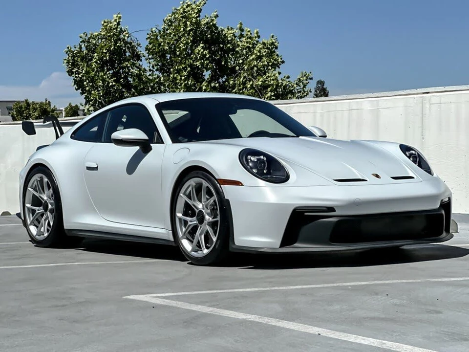 2022 Porsche 992 GT3 - Image 8 of 27
