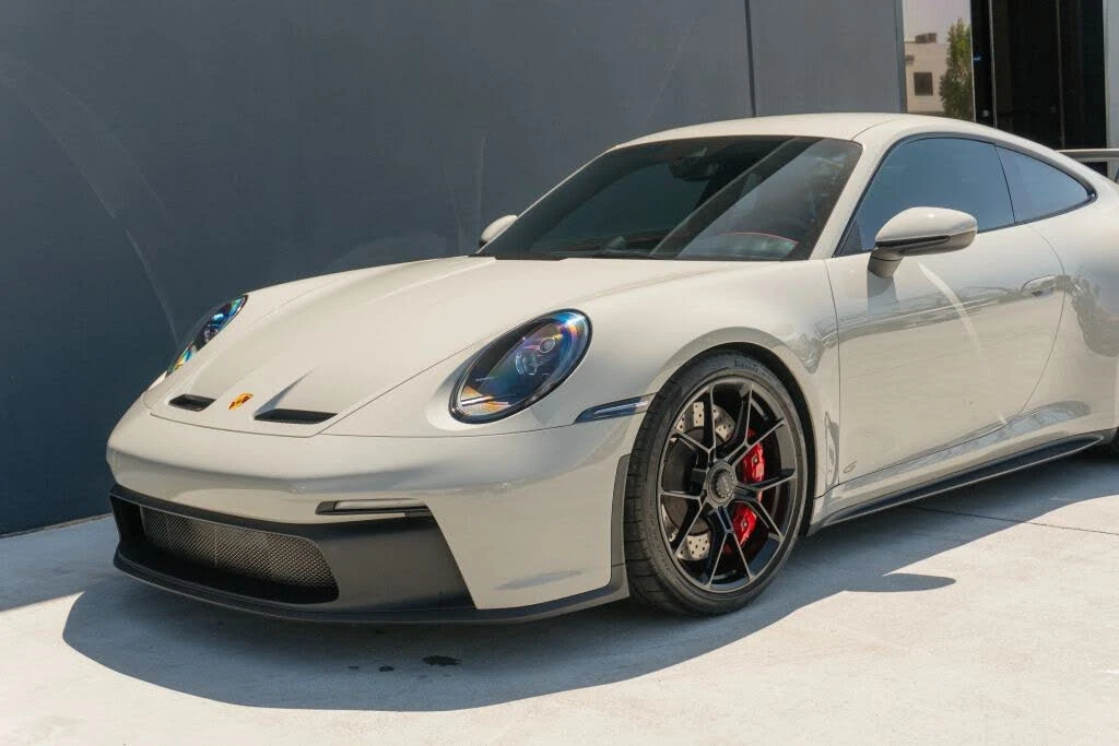 2022 Porsche 992 GT3 - Image 17 of 31