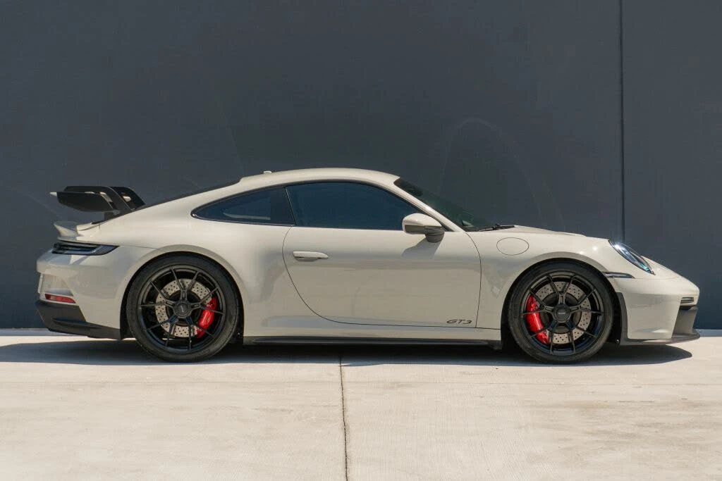 2022 Porsche 992 GT3 - Image 6 of 31