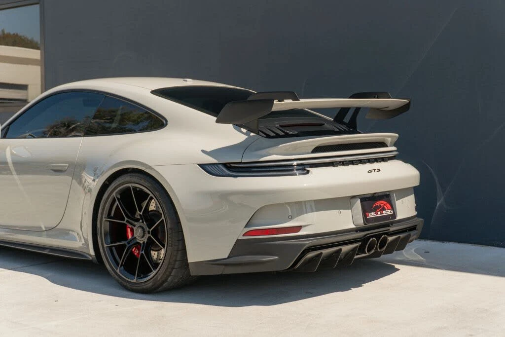 2022 Porsche 992 GT3 - Image 20 of 31