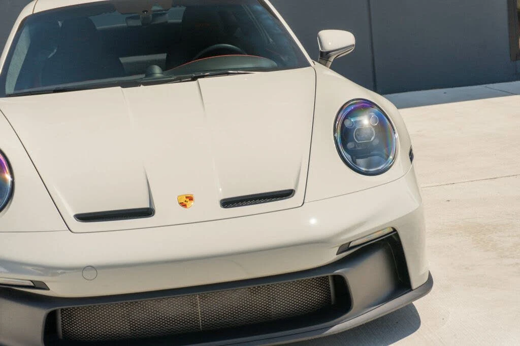 2022 Porsche 992 GT3 - Image 25 of 31