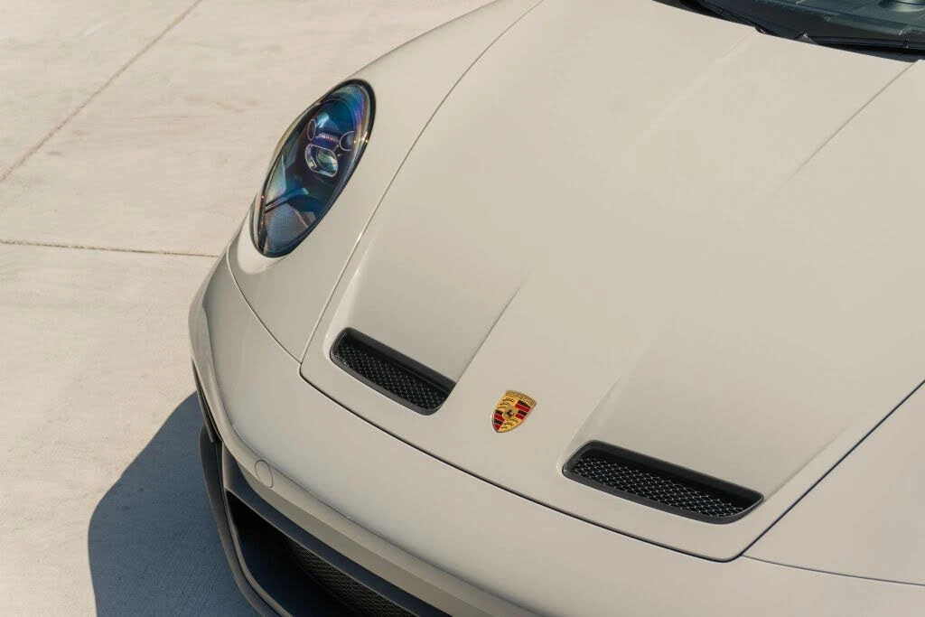 2022 Porsche 992 GT3 - Image 22 of 31