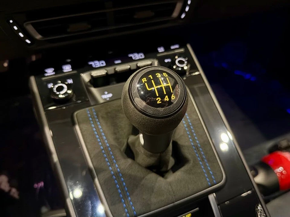2022 Porsche 992 GT3 - Image 27 of 31