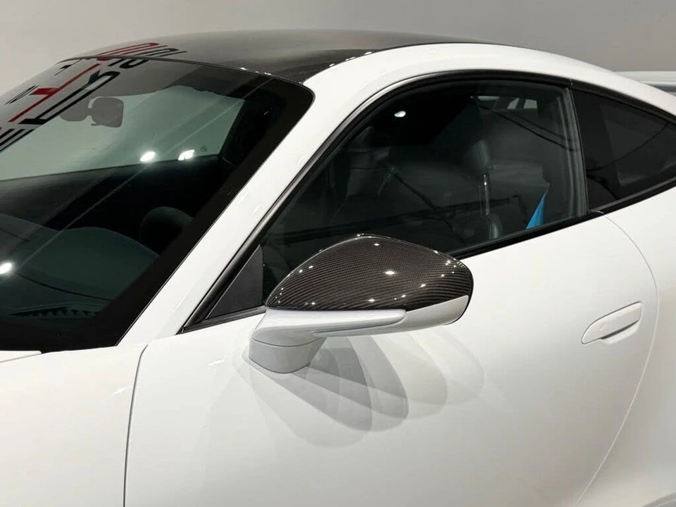 2022 Porsche 992 GT3 - Image 16 of 31