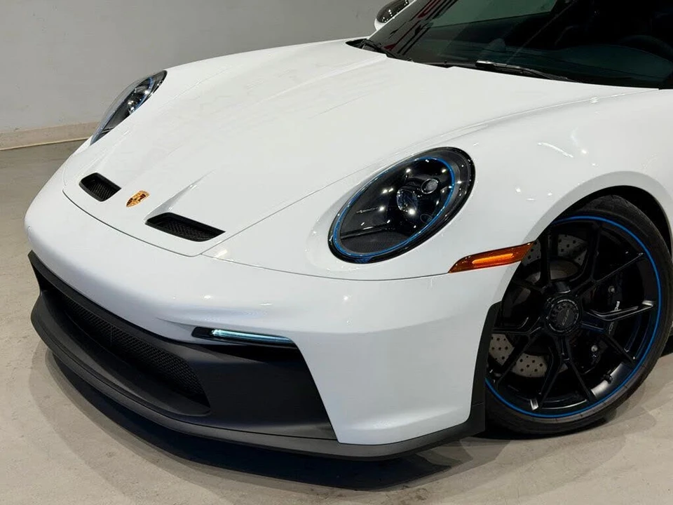 2022 Porsche 992 GT3 - Image 12 of 31