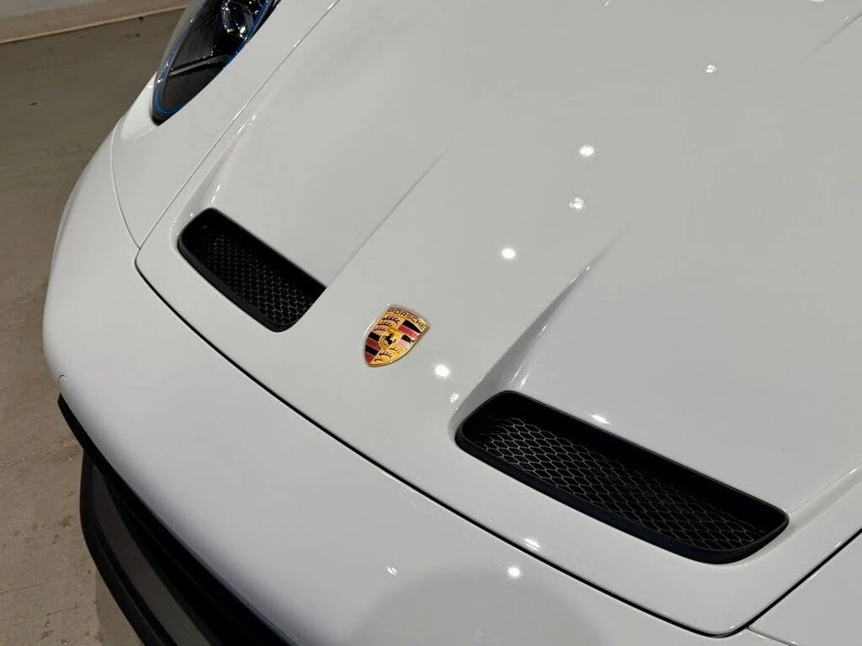 2022 Porsche 992 GT3 - Image 6 of 31