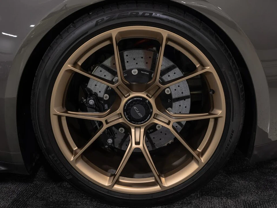 2022 Porsche 992 GT3 - Image 28 of 31