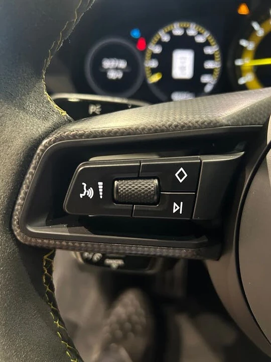 2022 Porsche 992 GT3 - Image 18 of 25