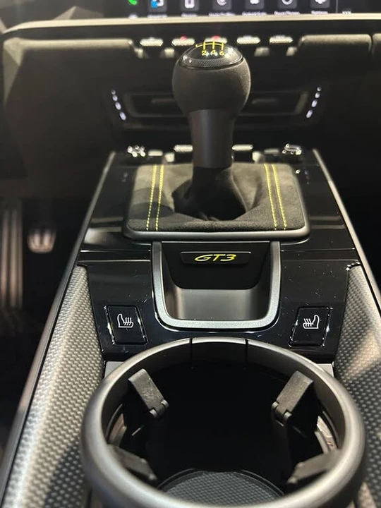 2022 Porsche 992 GT3 - Image 23 of 25