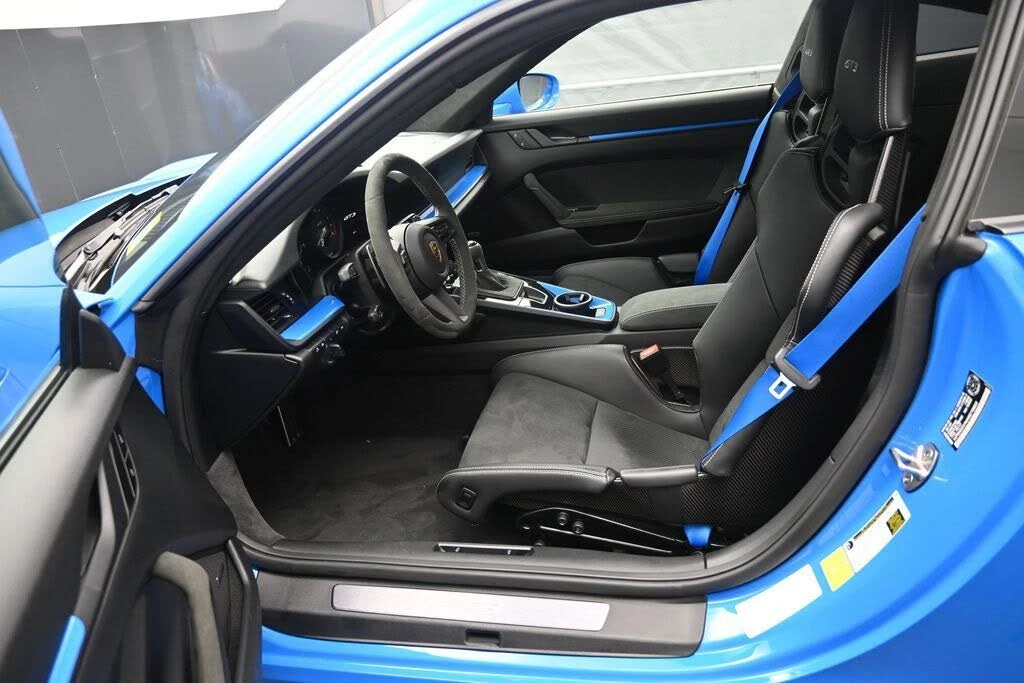 2022 Porsche 992 GT3 - Image 5 of 31