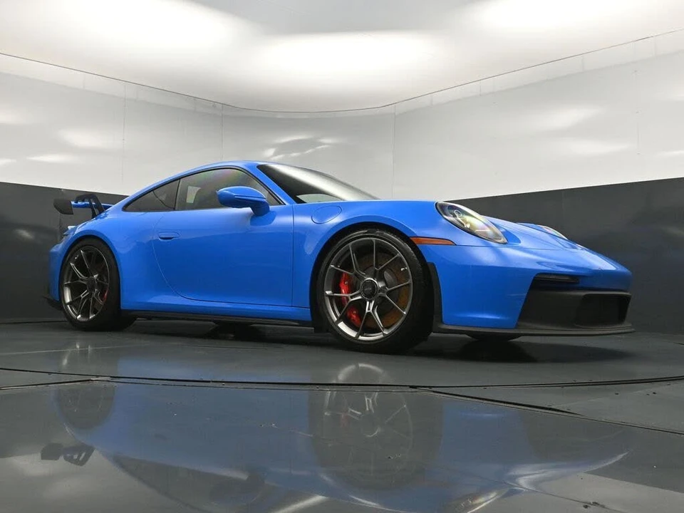 2022 Porsche 992 GT3 - Image 29 of 31